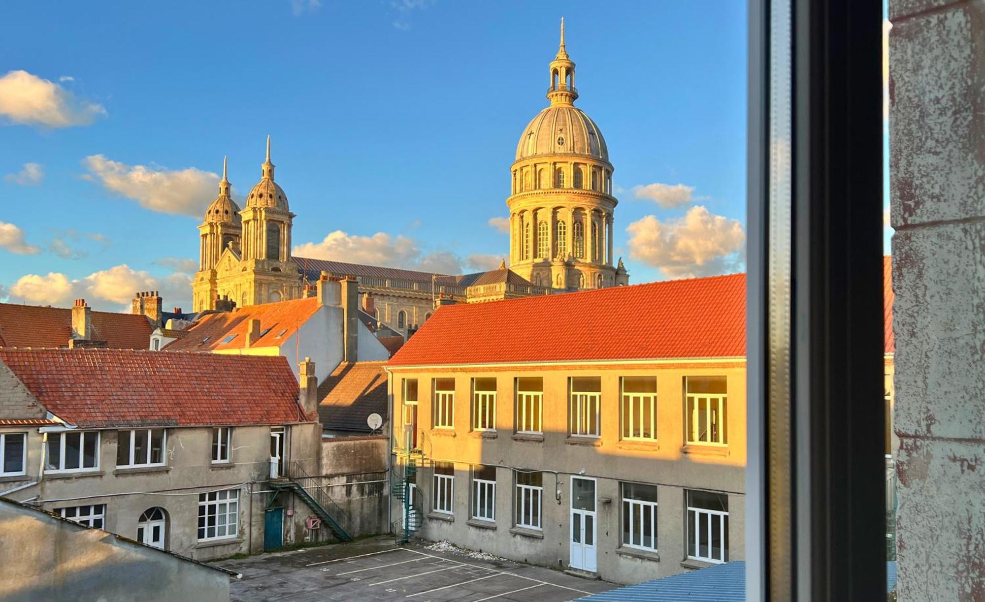 Le 28 - Residence De Standing En Vieille-Ville Avec Parking Boulogne-sur-Mer Exterior foto
